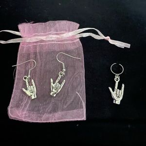 Sign language I love you earrings and ear clip